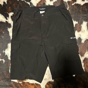 Men’s Columbia shorts